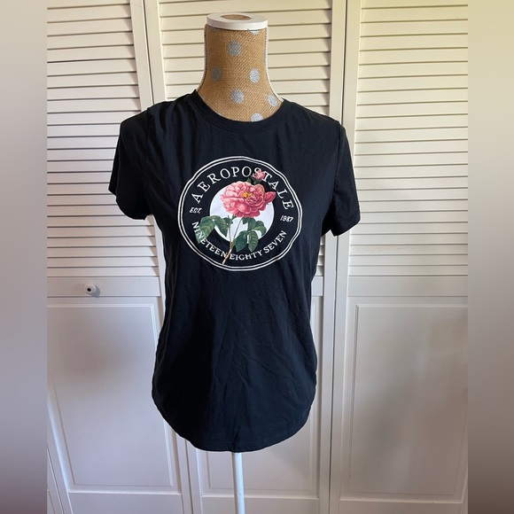Aeropostale Tops - Aeropostale crewneck T-shirt circle logo size extra large, black soft